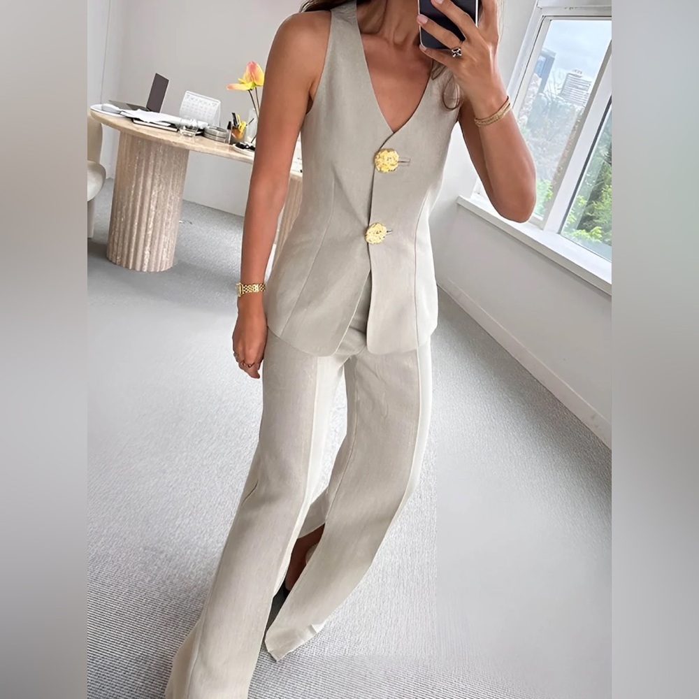 Commense Button Split Sleeveless Pants Set - Picture 9 of 16